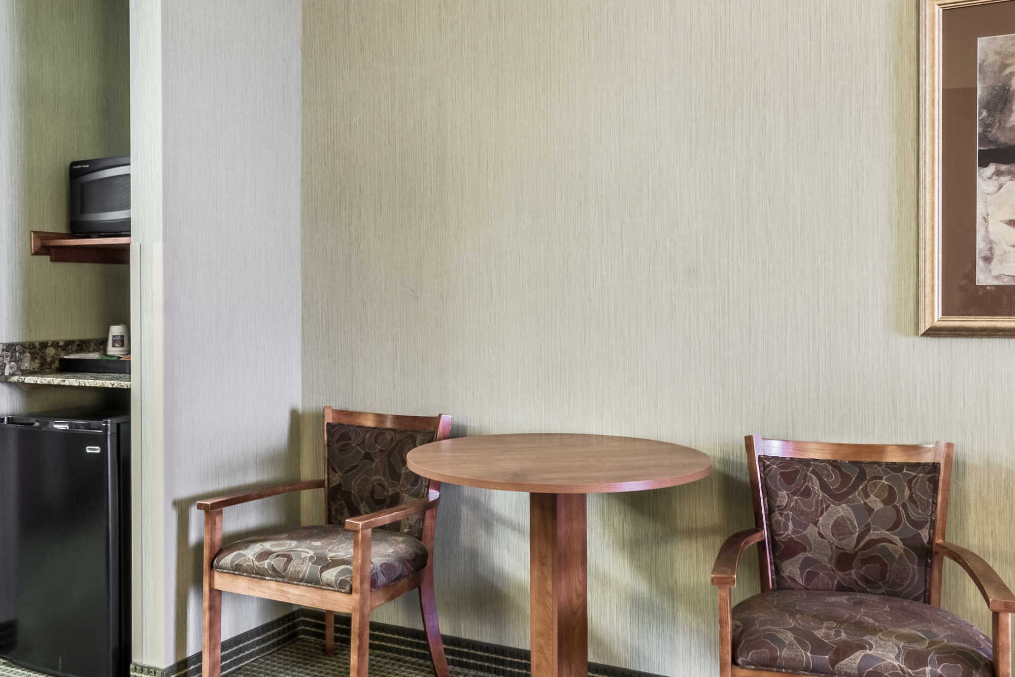 Comfort Inn & Suites Mitchell I-90 Quarto foto